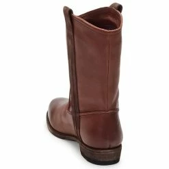 Blackstone - BOLOGNA HORSES Marron -André Magasin 112858 500 E