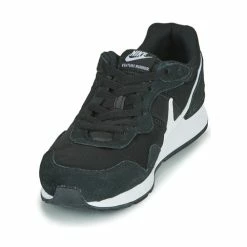 Nike - VENTURE RUNNER Noir / Blanc -André Magasin 17890972 500 C