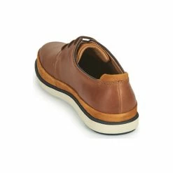 Clarks - BRATTON LACE Marron -André Magasin 18858161 500 E